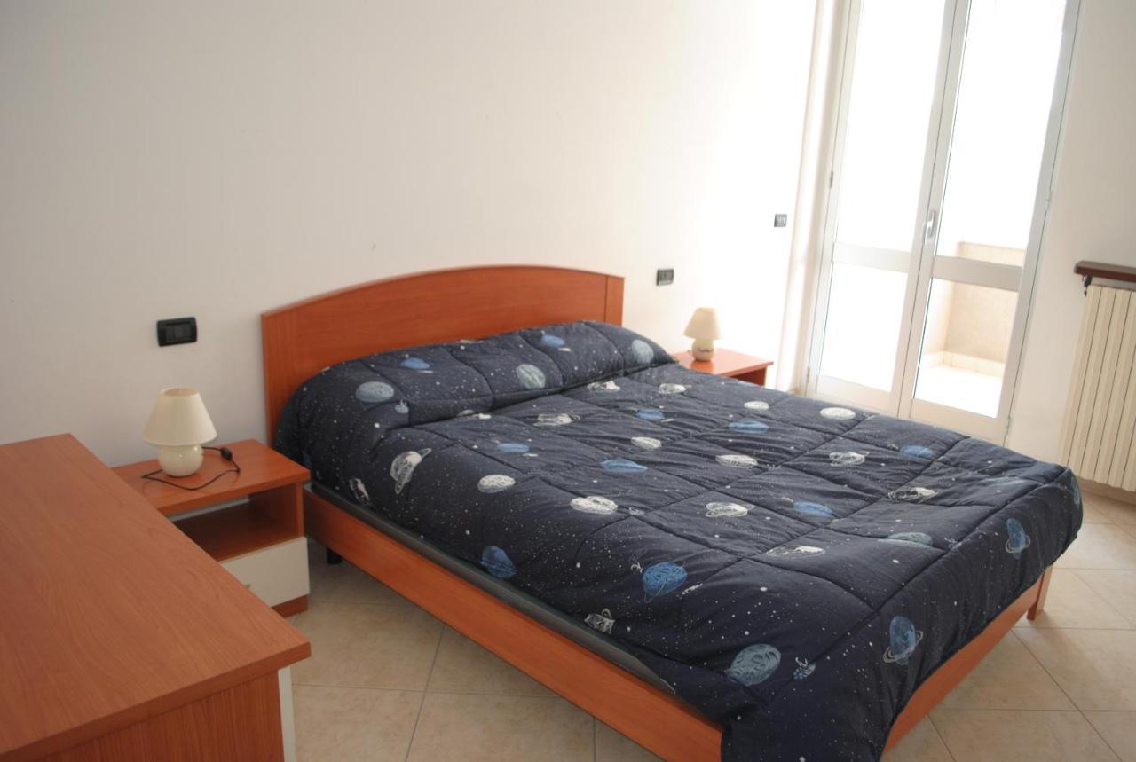 Appartamento a Marina dʼAndora Esterno foto